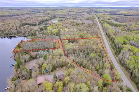 9014 North Star Road Winchester WI 54557