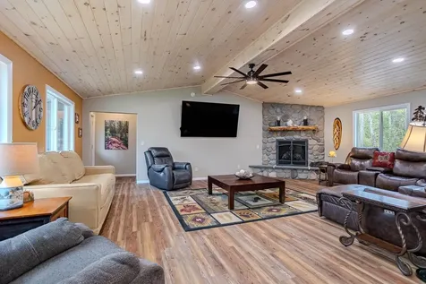 9014 North Star Road Winchester WI 54557