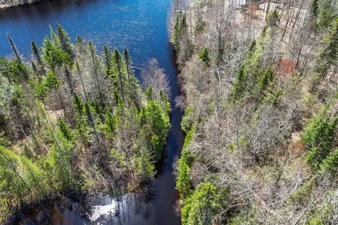 N15522 Chickadee Court Park Falls WI 54552