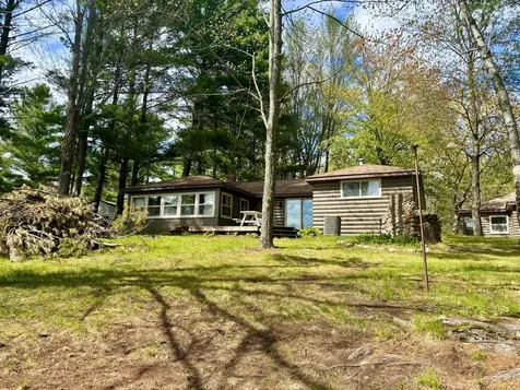 12667 Shore Drive E Mountain WI 54149