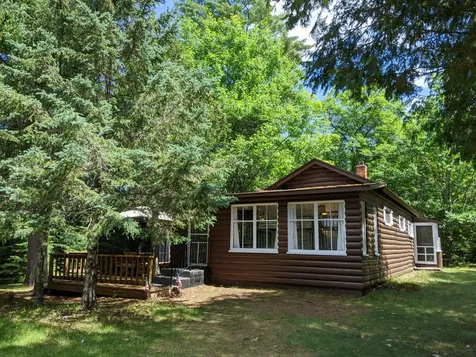 3917 Point Of View Trail Phelps WI 54554