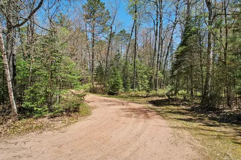 5584 Broman Lane Phelps WI 54554
