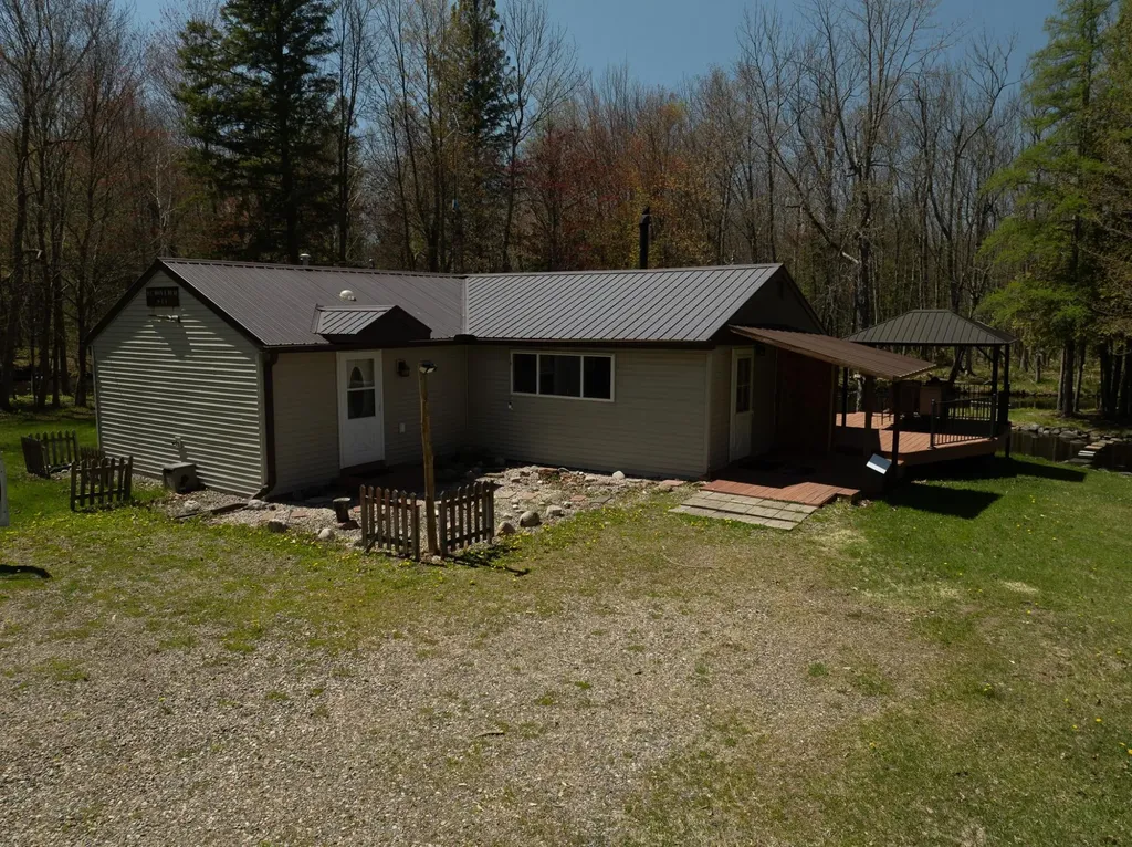 743 Woodlawn Road Pickerel WI 54465