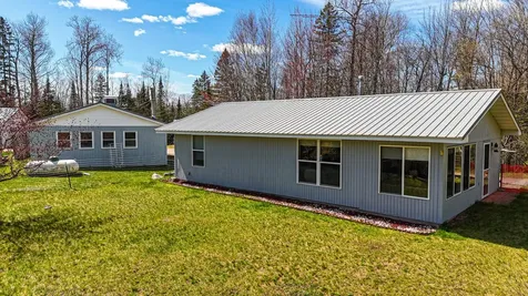 13726 Greenstone Drive Winchester WI 54557