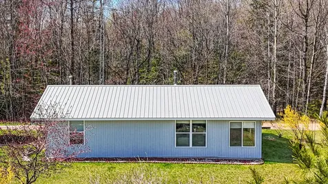 13726 Greenstone Drive Winchester WI 54557