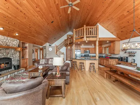3717 Chain O Lakes Road Eagle River WI 54521