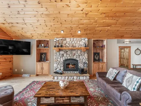 3717 Chain O Lakes Road Eagle River WI 54521