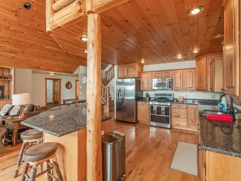 3717 Chain O Lakes Road Eagle River WI 54521