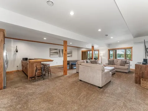 3717 Chain O Lakes Road Eagle River WI 54521