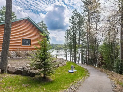 3717 Chain O Lakes Road Eagle River WI 54521