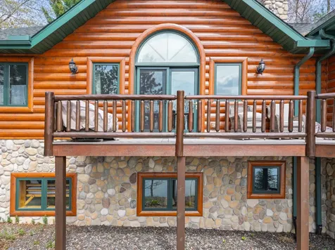 3717 Chain O Lakes Road Eagle River WI 54521