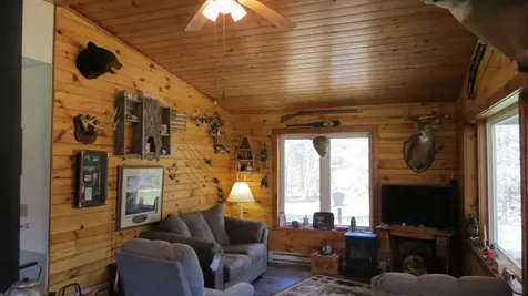 13730 Greenstone Drive Winchester WI 54557