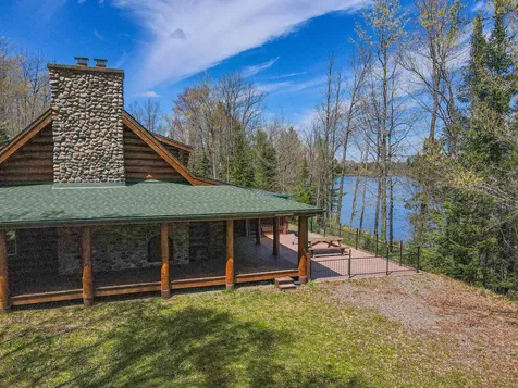 N13038 Hicks Landing Road Fifield WI 54524