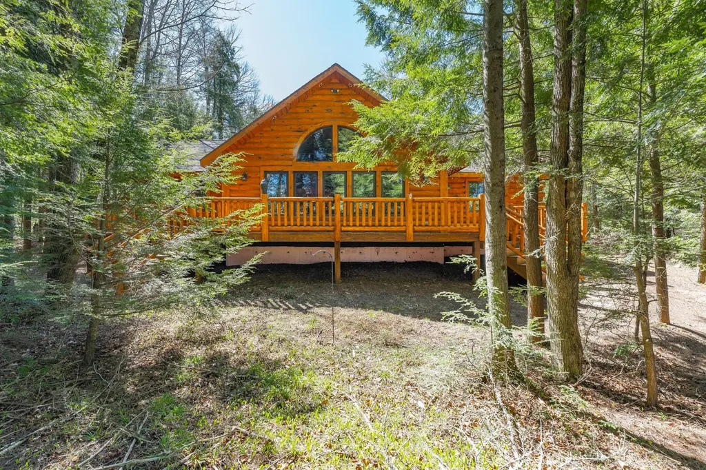 3638 Pokegama Lake Trail Lac Du Flambeau WI 54538