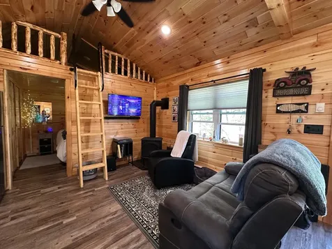 506 Mine Street S Bessemer MI 49911