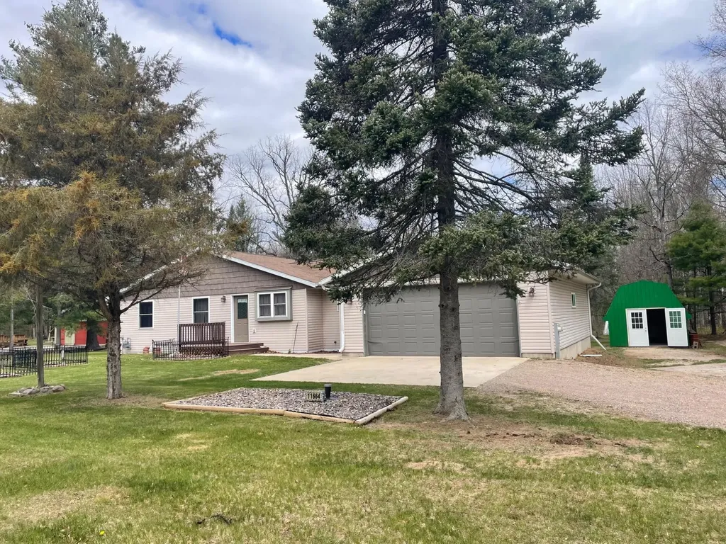 11664 Heyrman Drive Crivitz WI 54114