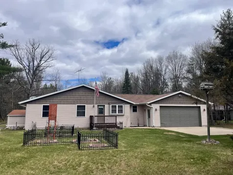 11664 Heyrman Drive Crivitz WI 54114
