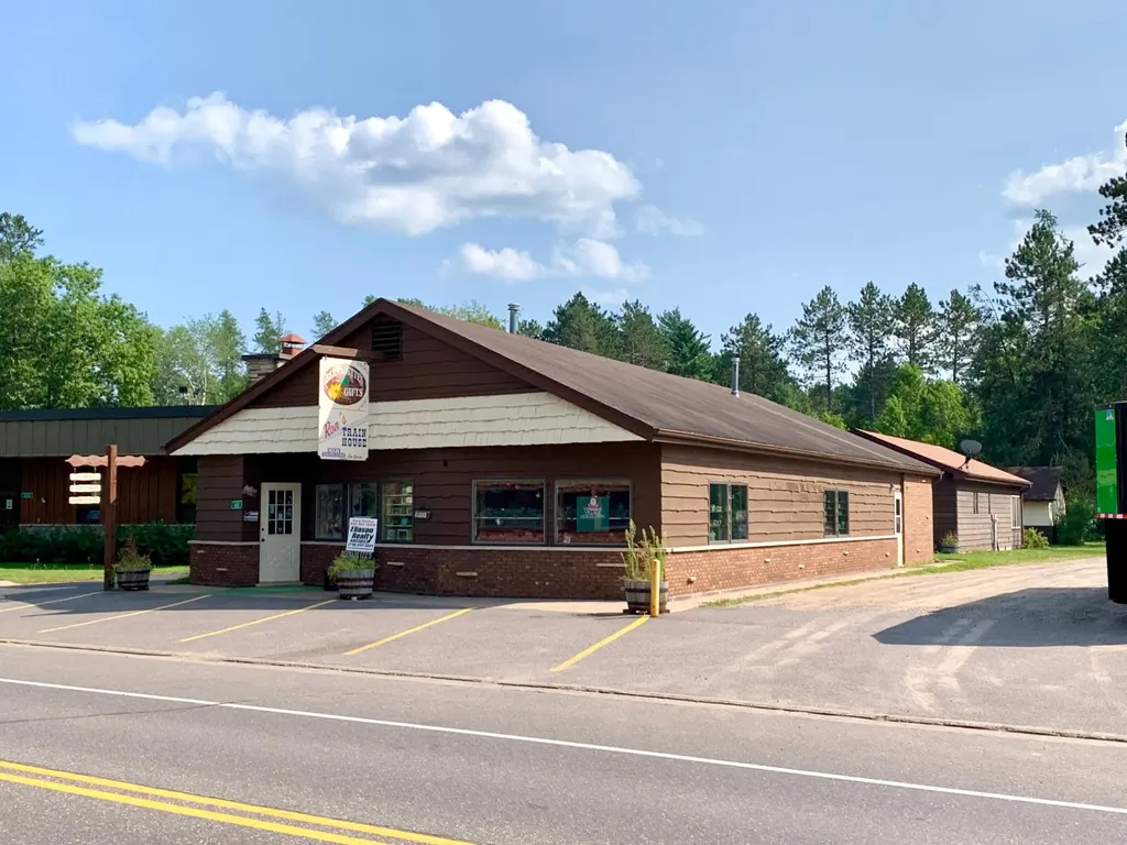 4183 Cth B Land O Lakes WI 54540