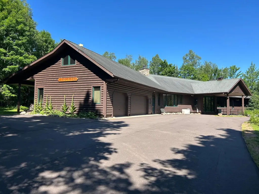 12620 Pace Drive Presque Isle WI 54557
