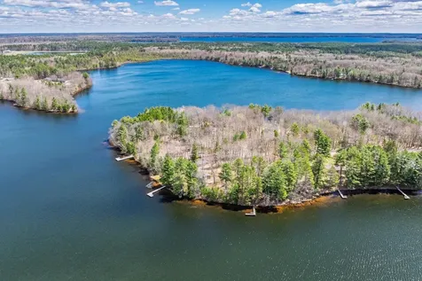 2325 Point Lane Lac Du Flambeau WI 54538