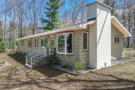 2325 Point Lane Lac Du Flambeau WI 54538
