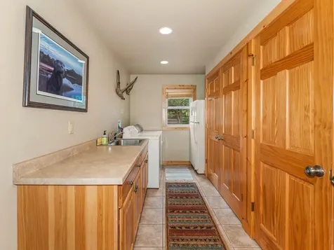 1959 Rangeline Road Eagle River WI 54521