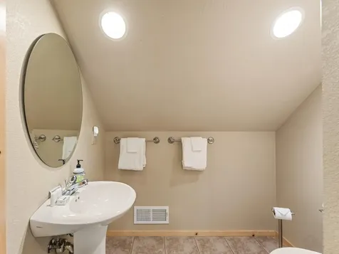 1959 Rangeline Road Eagle River WI 54521