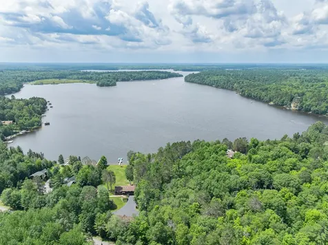1959 Rangeline Road Eagle River WI 54521