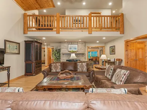 1959 Rangeline Road Eagle River WI 54521