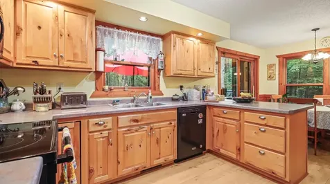 8174 Maplewood Drive St Germain WI 54558