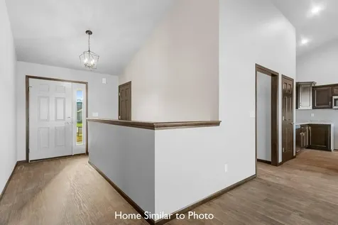925 Constellation Way Marinette WI 54143