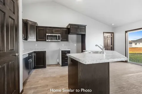 925 Constellation Way Marinette WI 54143
