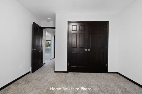 1011 Constellation Way Marinette WI 54143