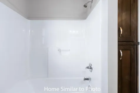 921 Constellation Way Marinette WI 54143