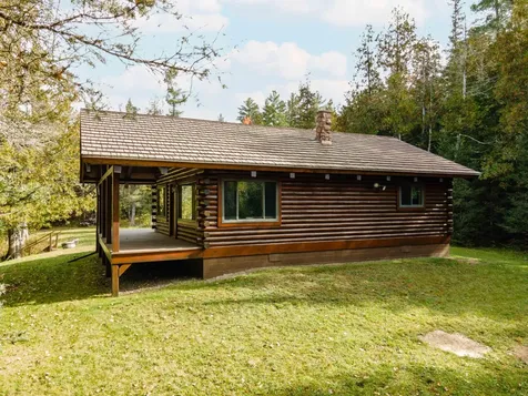 1325 Bates-amasa Road Iron River MI 49935