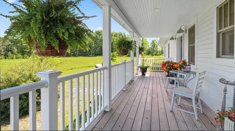 851 Highway 8 Armstrong Creek WI 54103
