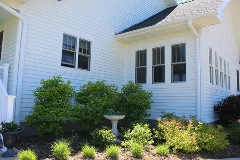 851 Highway 8 Armstrong Creek WI 54103