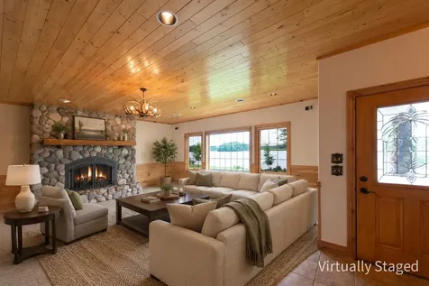 2128 Old Road Tomahawk WI 54487