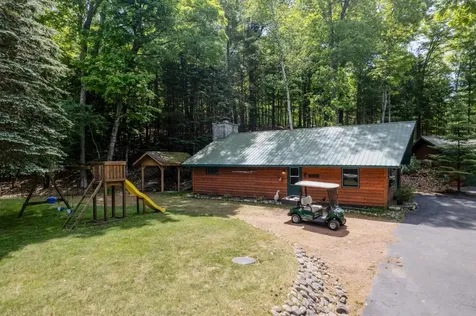 8971 Thoroughfare Road Minocqua WI 54548