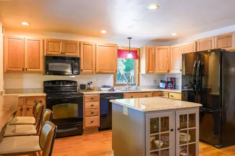 8971 Thoroughfare Road Minocqua WI 54548