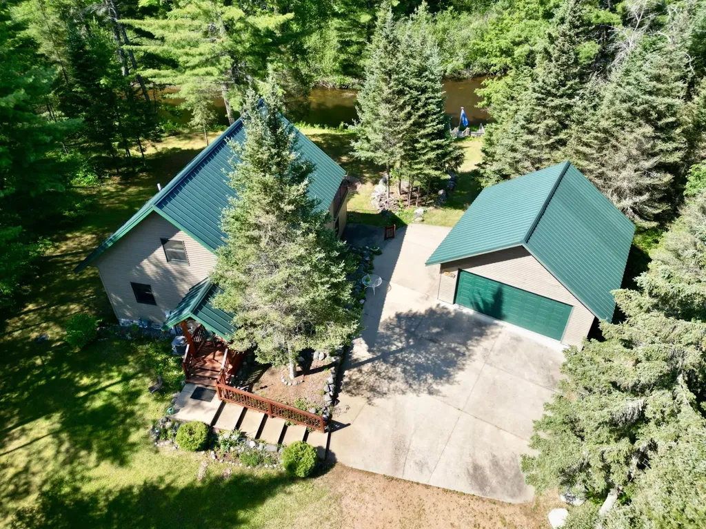4233 Hegemann Road Conover WI 54519