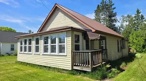 613 Lake Street White Lake WI 54491