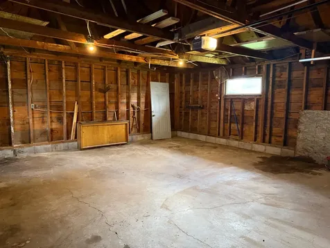 1719 Hadley Street Bessemer MI 49911