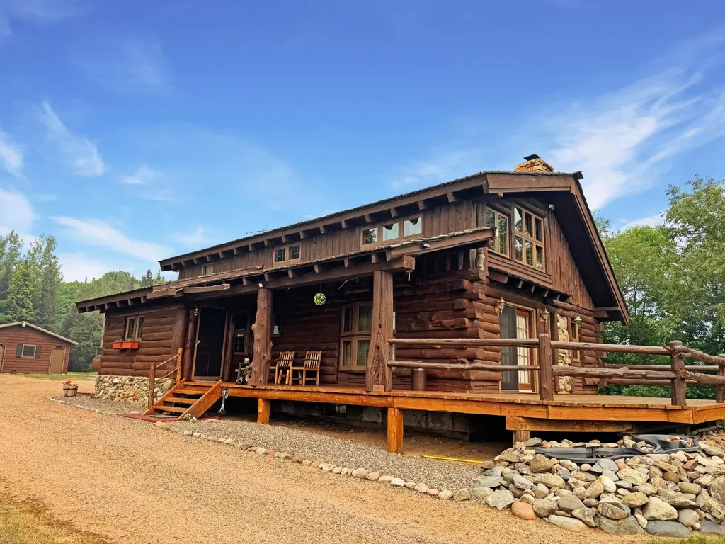 1350 Spectacle Lake Lane Phelps WI 54554