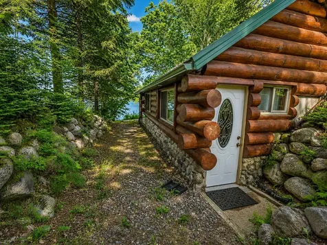 2399 Goldfinch Lane Lac Du Flambeau WI 54538