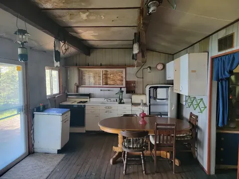 7793N Gerry Road Hurley WI 54534