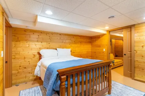 4656 West Shore Drive Crandon WI 54520