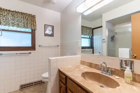 4656 West Shore Drive Crandon WI 54520