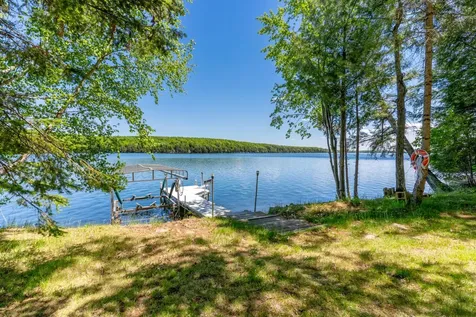 4656 West Shore Drive Crandon WI 54520