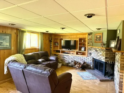 406 4th Street W Caspian MI 49915